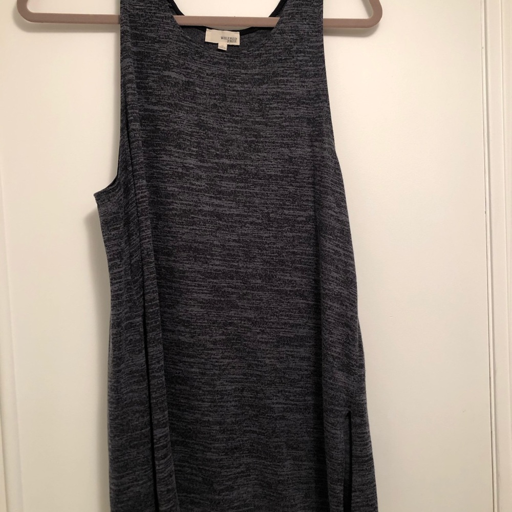 Aritzia tank